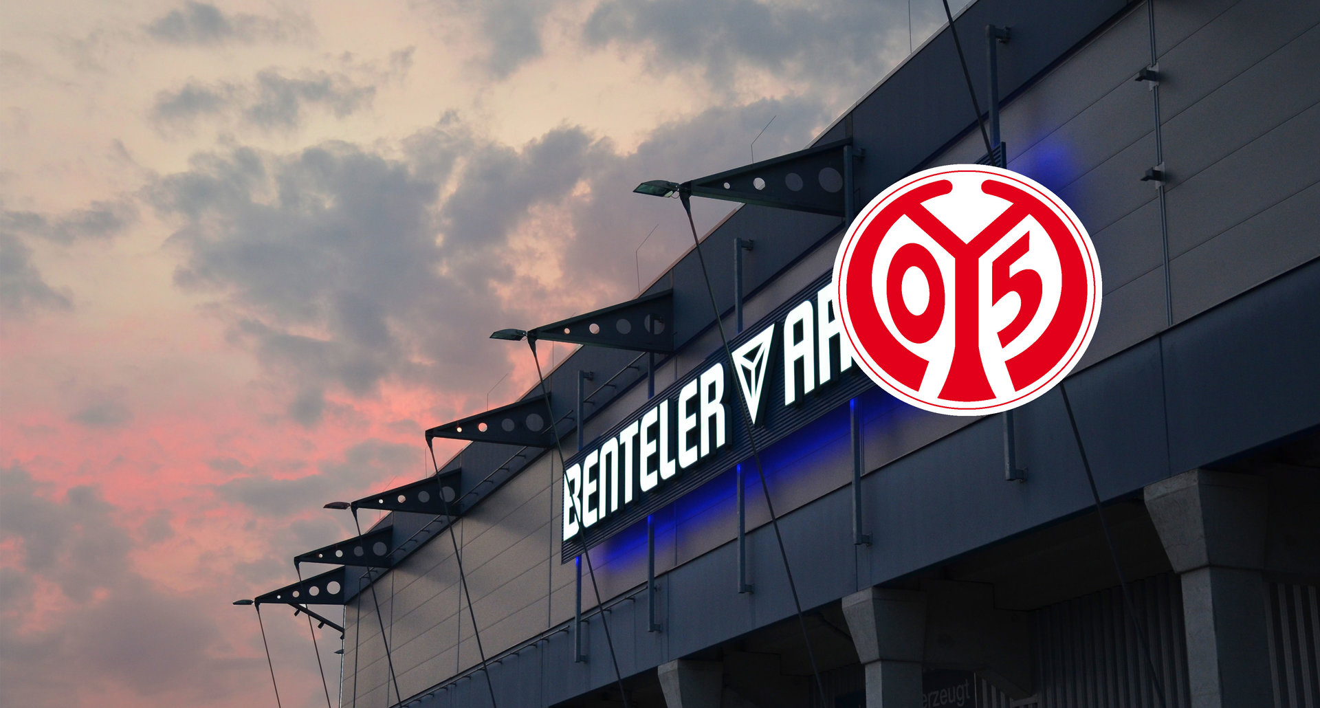 Fassade der Benteler-Arena mit Schriftzug, Logo 1. FSV Mainz 05