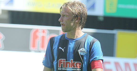Markus Krösche  im Spiel SCP - Erzgebirge Aue, 21.08.2010.